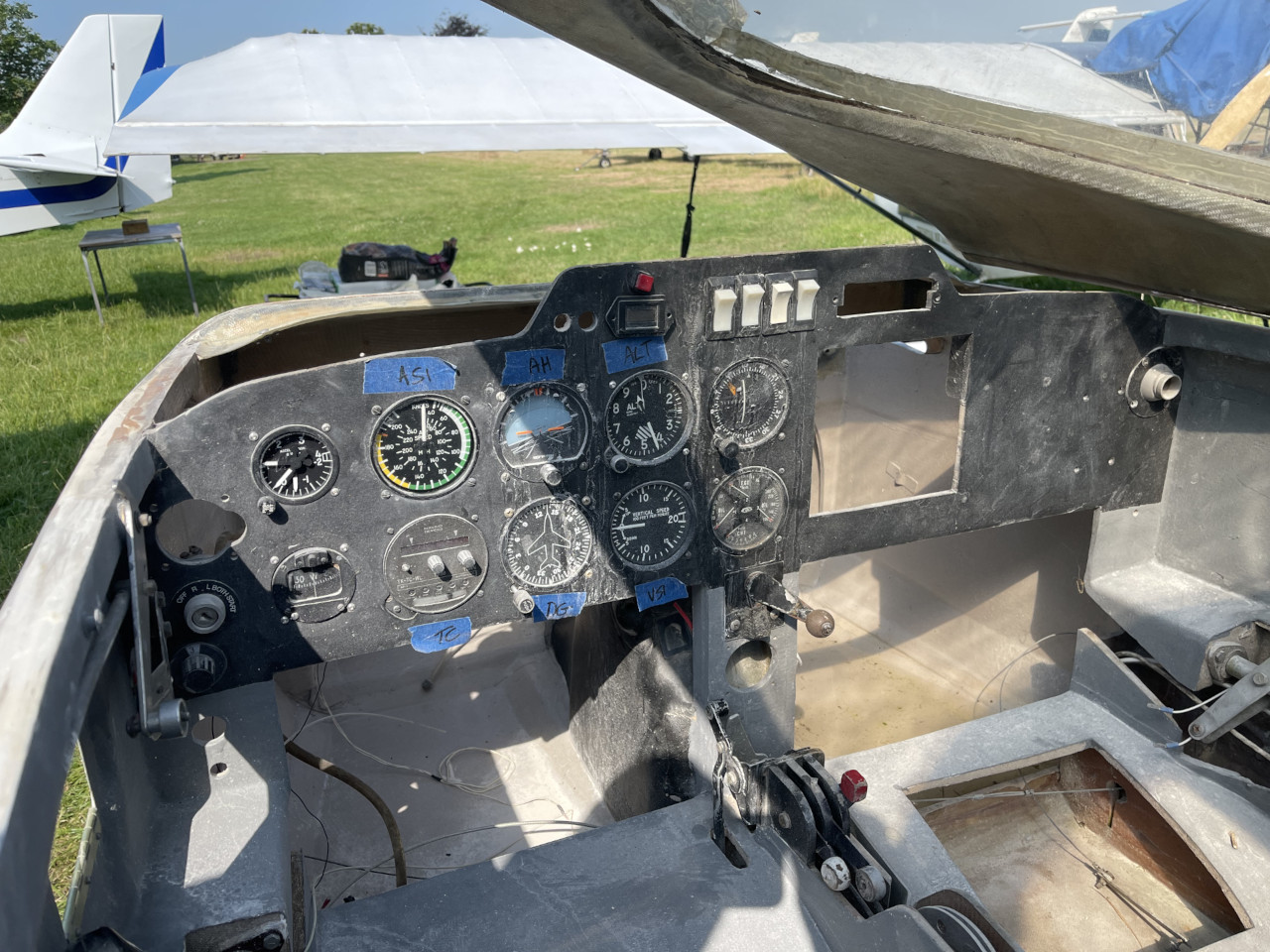 G-OGJS Original Cockpit